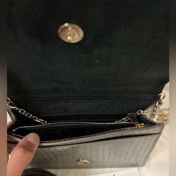 NWT DIOR 30 MONTAIGNE 3 IN 1 BAG WITH CHAIN, METALLIC PATENT SILVER - Picture 2 of 5